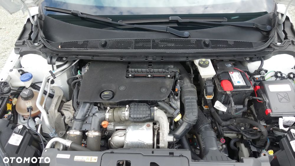 Peugeot 308 BlueHDi 120 EAT6 Stop & Start Allure - 36