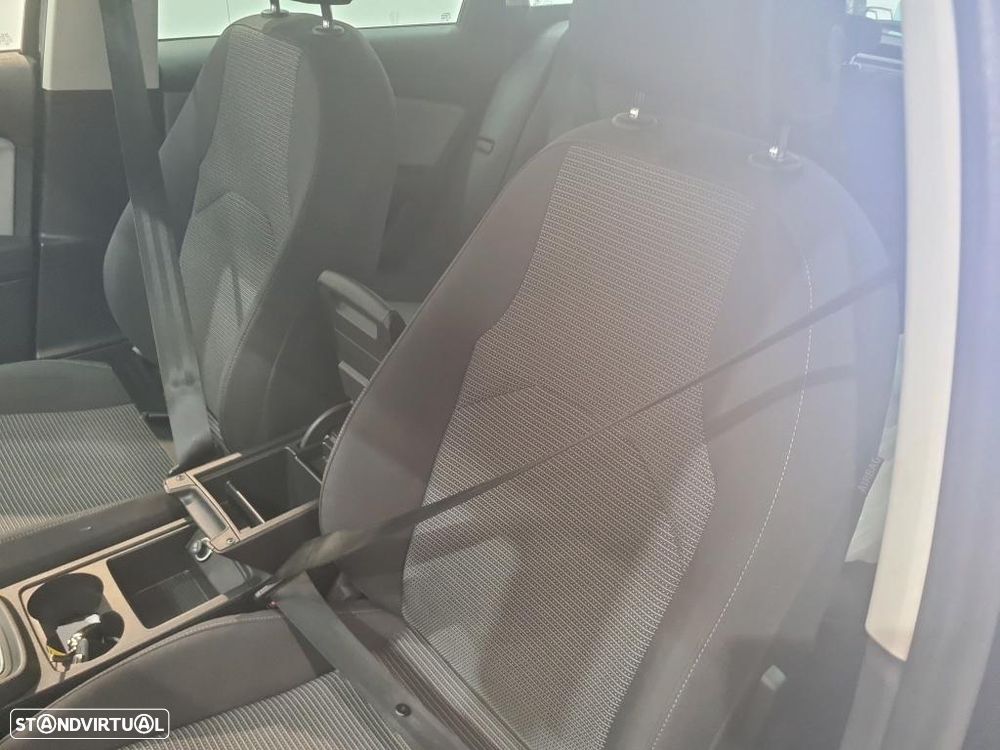 SEAT Leon ST 1.6 TDI Style S/S - 8