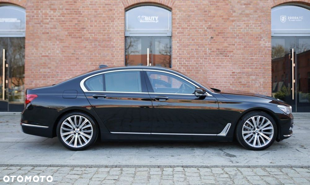 BMW Seria 7 740d xDrive - 8