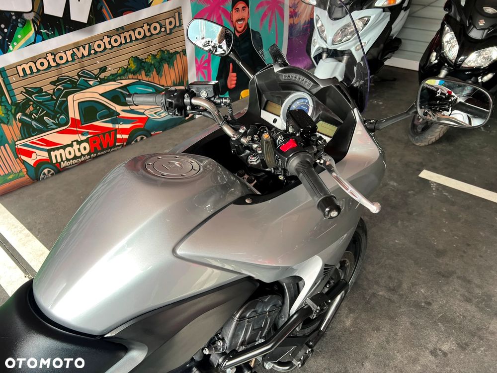 Honda CBF - 12