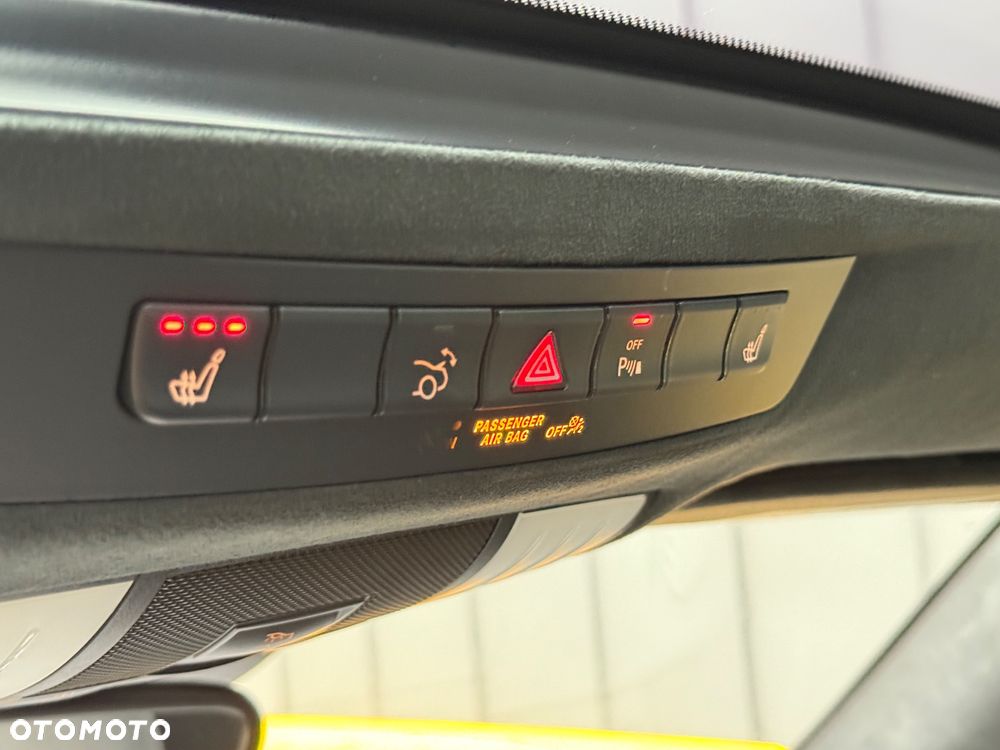 Mercedes-Benz AMG GT - 30