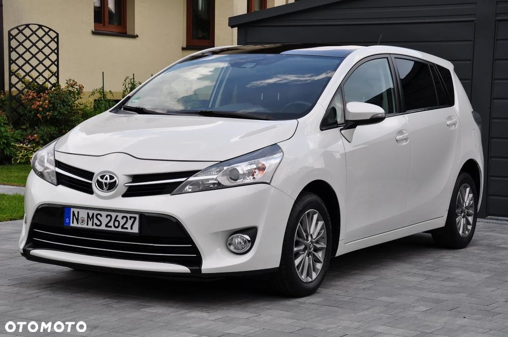 Toyota Verso 1.8 7-Sitzer Skyview Edition - 2