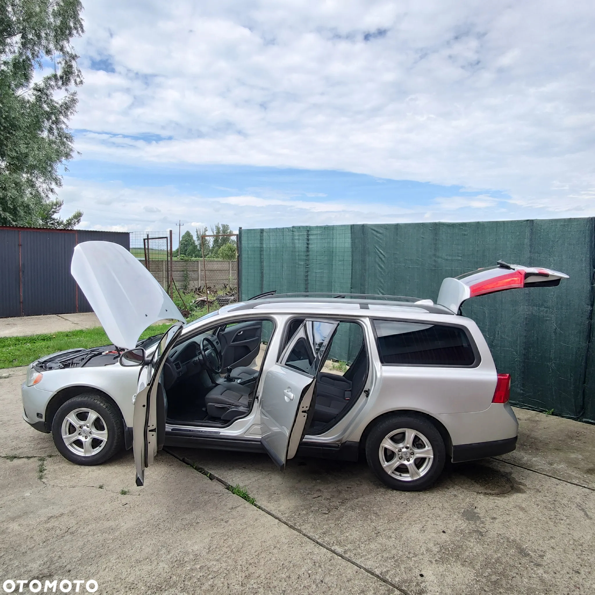 Volvo V70 2.0 Momentum - 22