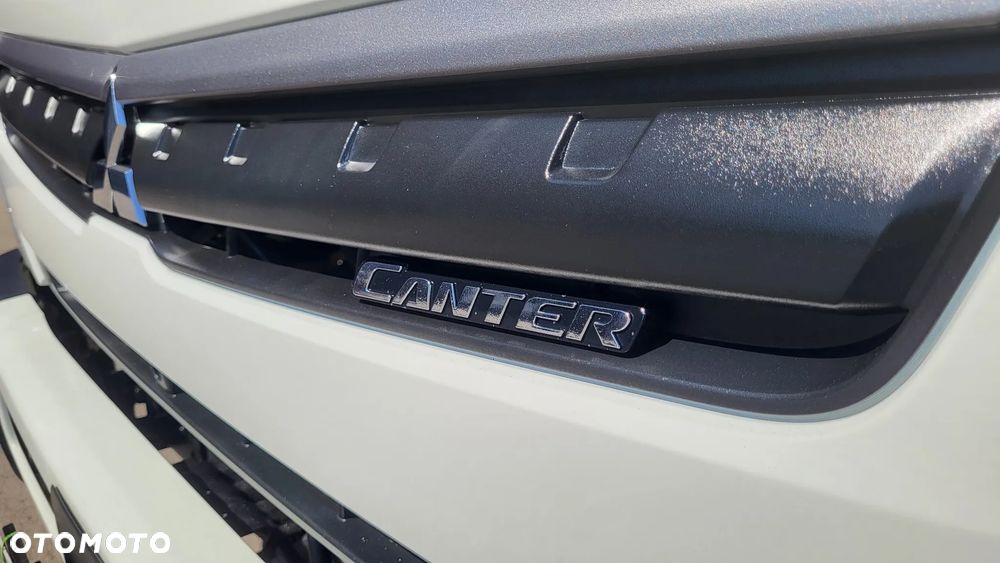 Mitsubishi Canter Fuso /Chłodnia/Mroźnia/kontener/ Izoterma/ Agregat Thermo King 450 e / Winda DHOLLANDIA 1500 KG / Mały przebieg tylko 91 tys Polski Salon ! - 12