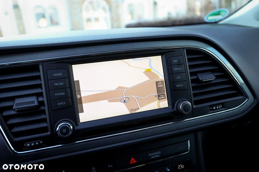 Seat Leon 1.4 TSI ACT Start&Stop DSG FR - 25