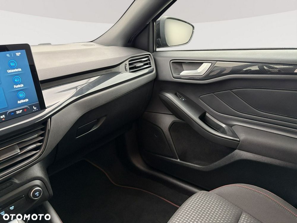 Ford Focus 1.0 EcoBoost mHEV ST-Line X - 21