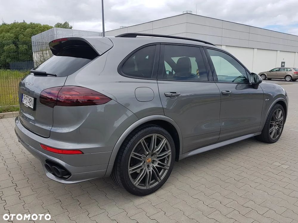Porsche Cayenne S Diesel - 14