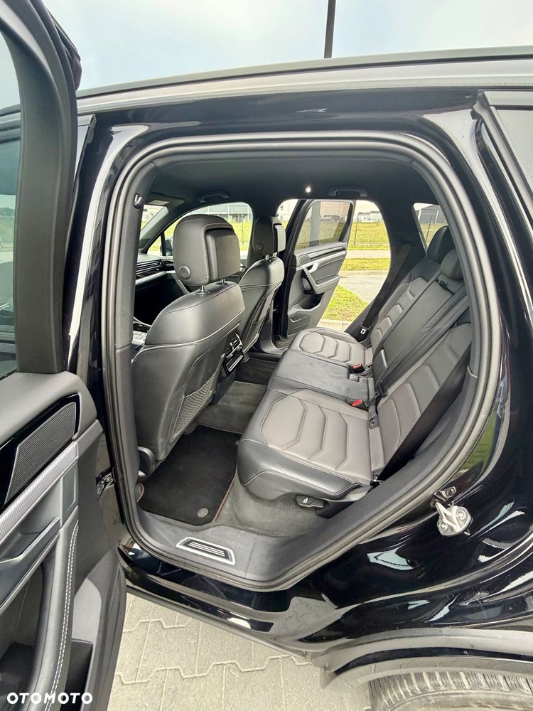 Volkswagen Touareg 3.0 V6 TDI SCR 4Mot R-Line - 15