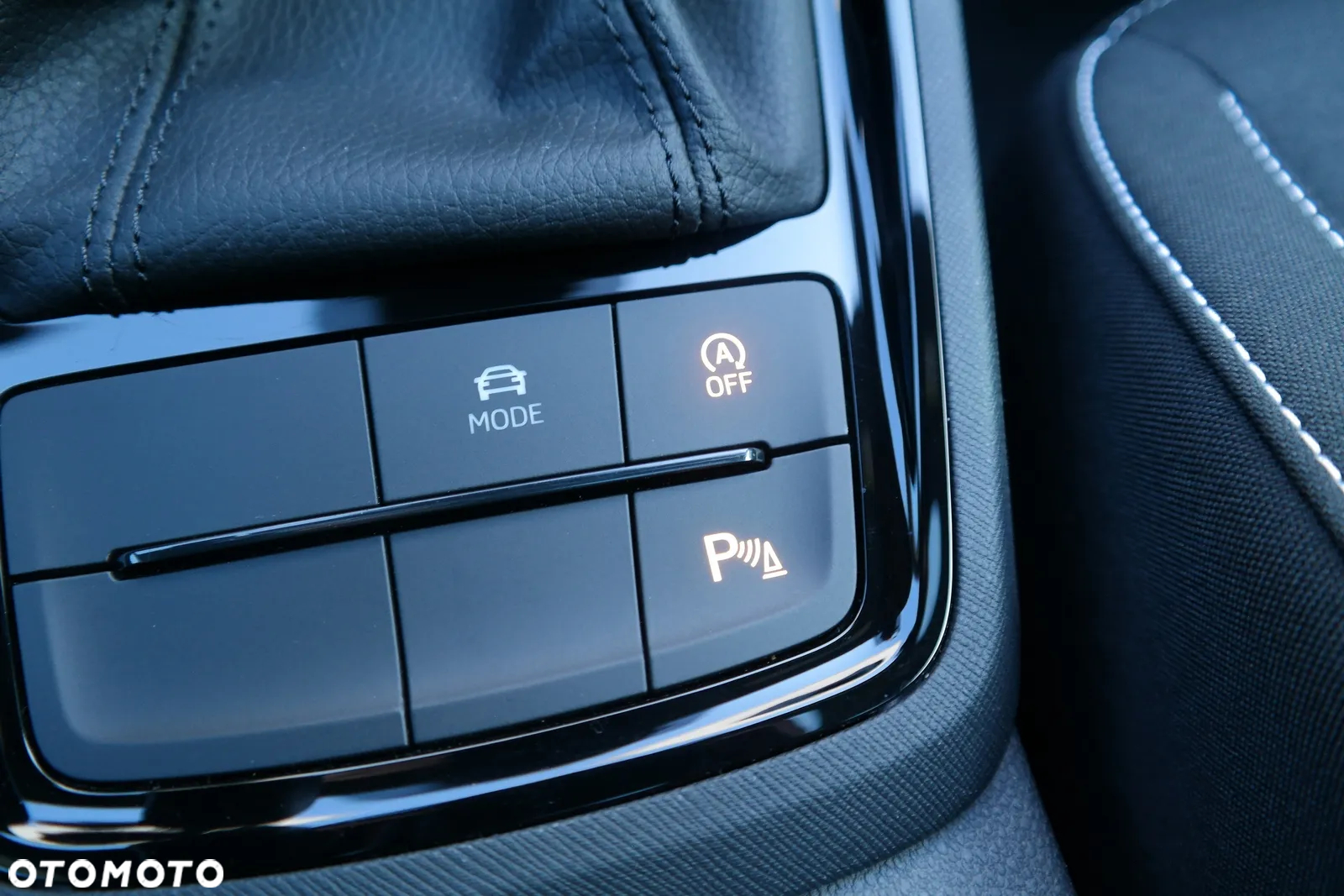 Skoda Scala 1.0 TSI Monte Carlo - 32