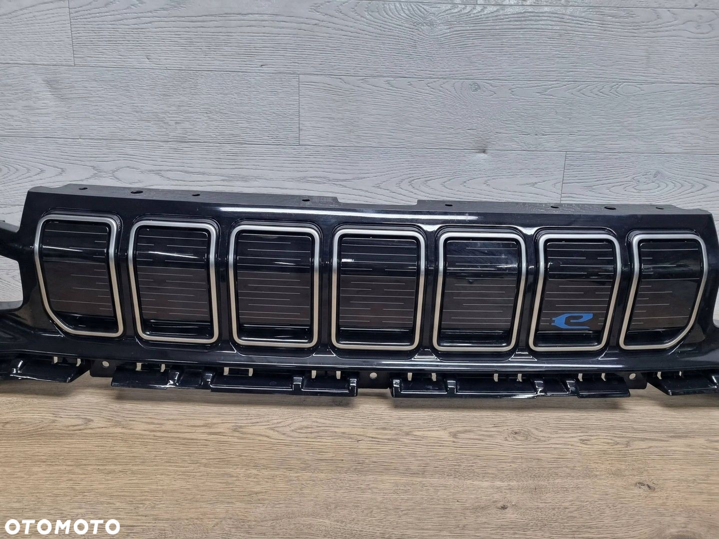 Jeep Avenger 2023 Z przodu Atrapy chłodnicy - 3