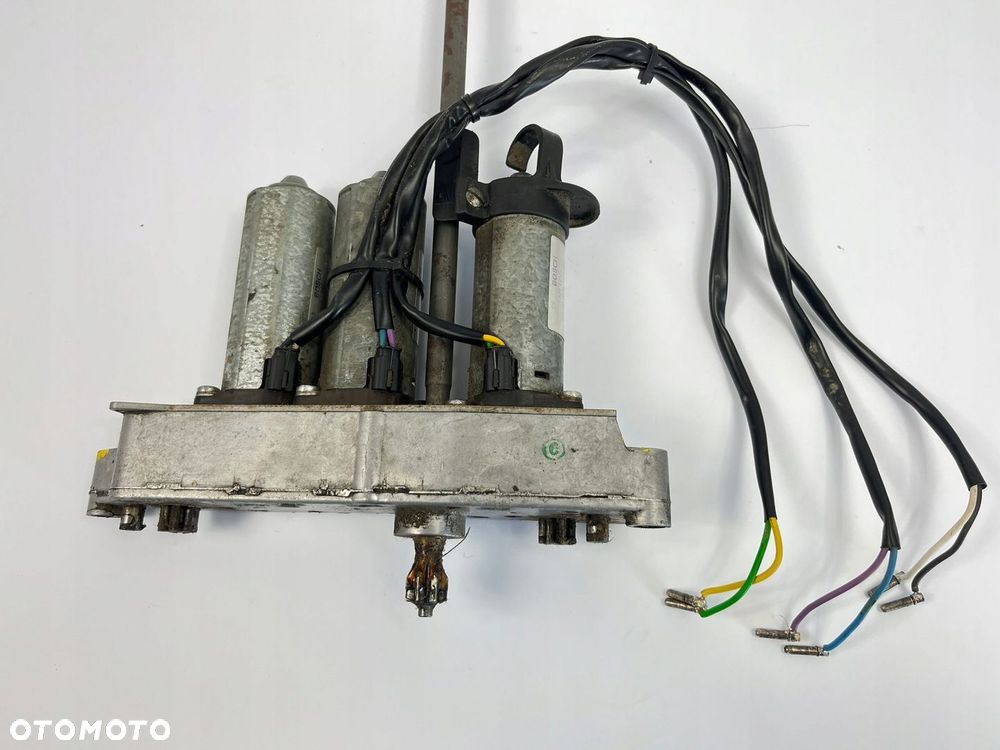 MECHANIZM ELEKTRYCZNEGO FOTELA SILNICZEK MERCEDES W124 COUPE CABRIO - 2