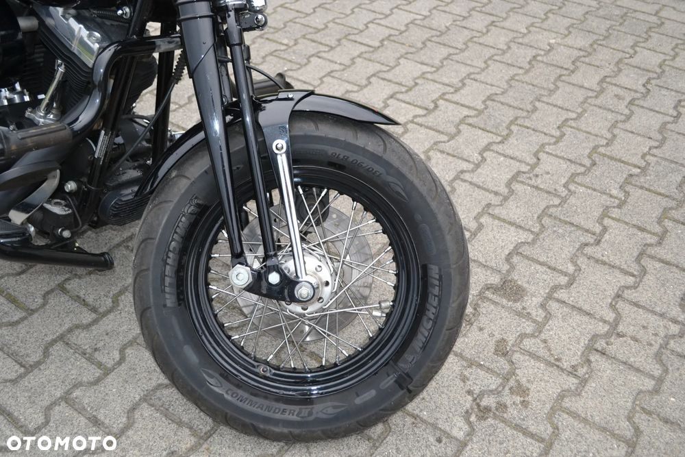 Harley-Davidson Softail Cross Bones - 4