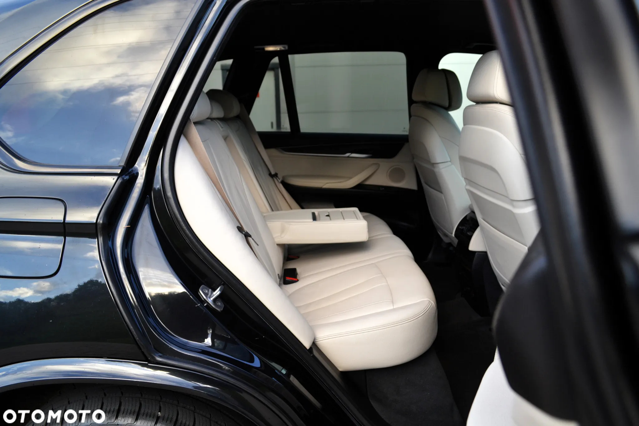 BMW X5 M M50d - 12