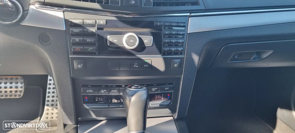 Mercedes-Benz E 250 CDI DPF BlueEFFICIENCY 7G-TRONIC Avantgarde - 23