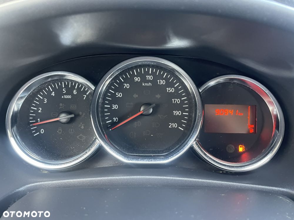 Dacia Sandero Stepway 1.5 dCi - 24