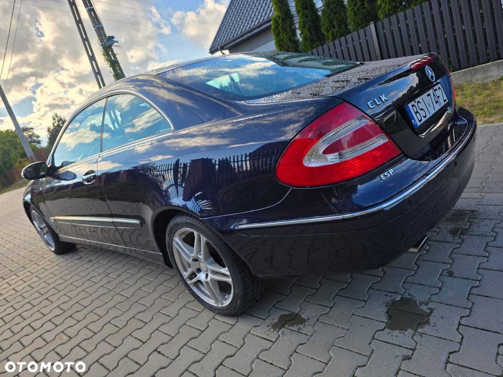 Mercedes-Benz CLK - 2