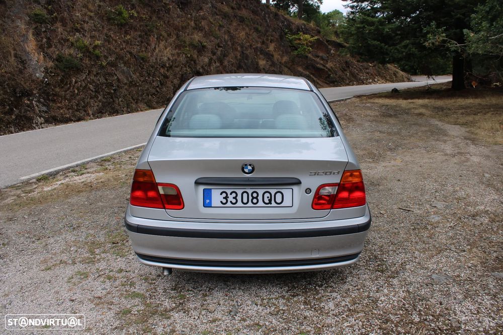 BMW 320 d — fotografia 15