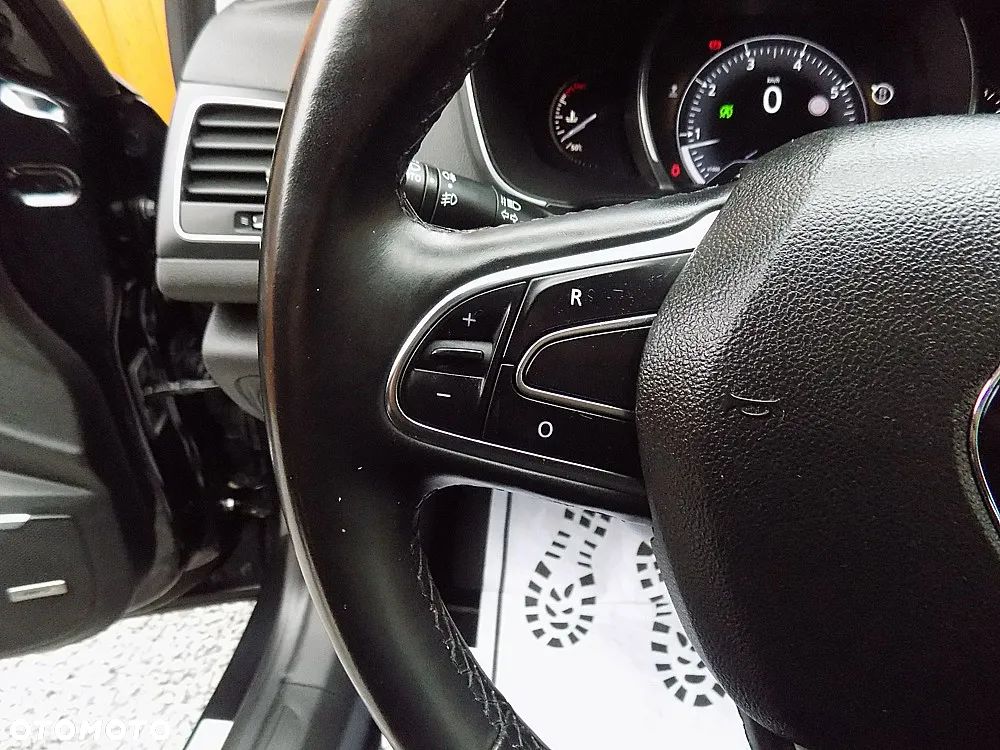 Renault Megane Grandtour ENERGY TCe 115 Start & Stopp Bose Edition - 15