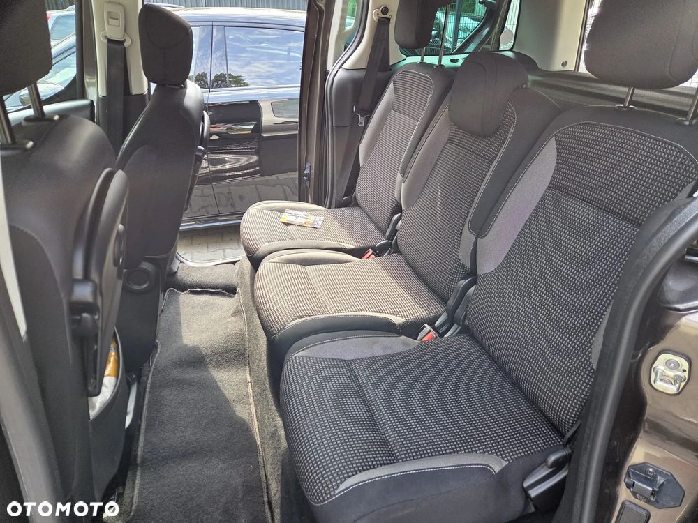 Peugeot Partner 1.6 BlueHDi Outdoor - 11