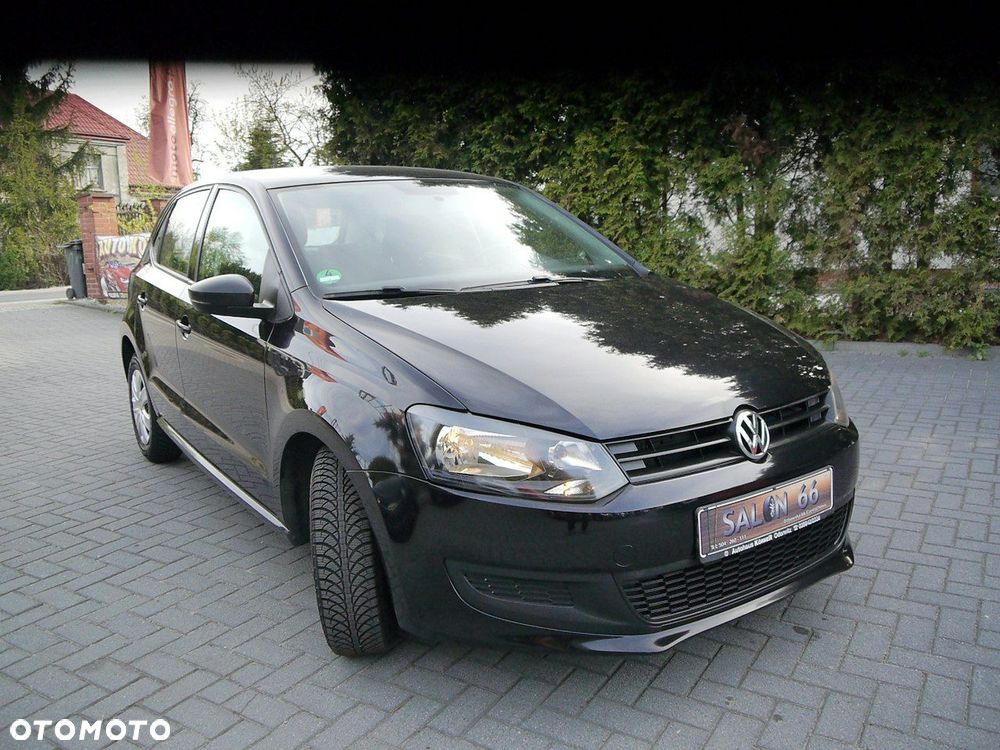 Volkswagen Polo 1.2 MATCH - 9