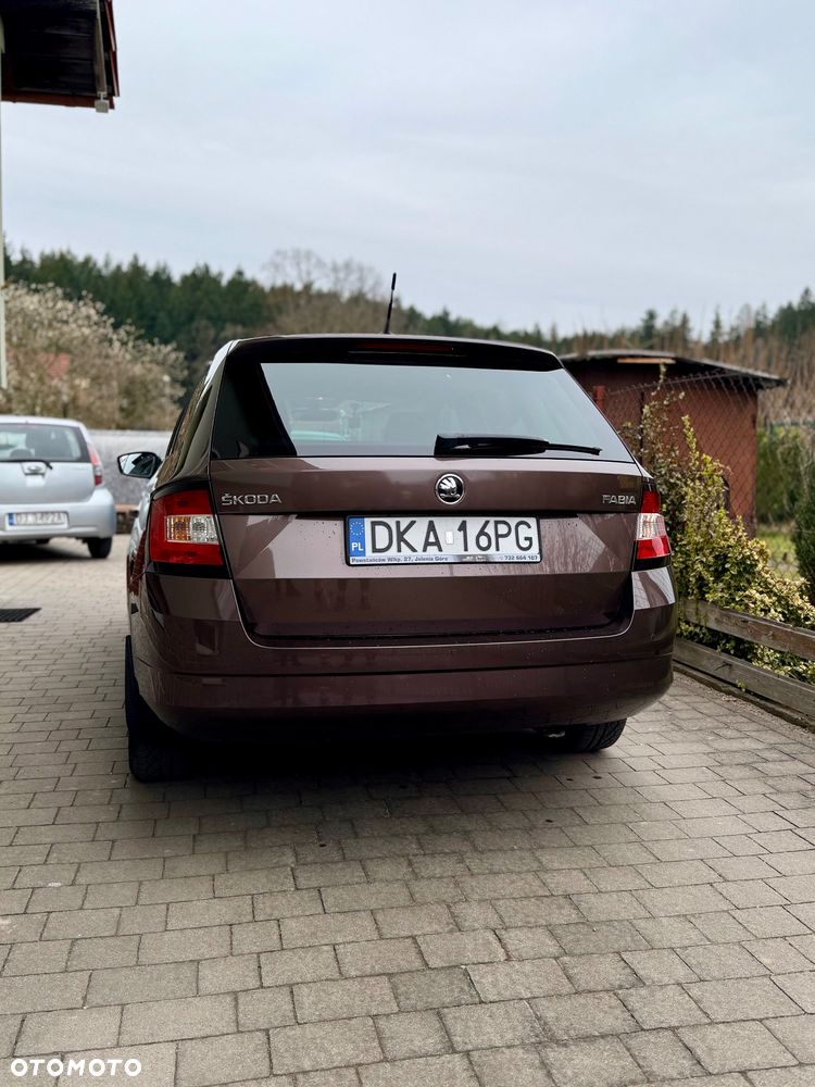 Skoda Fabia 1.2 TSI Ambition - 6