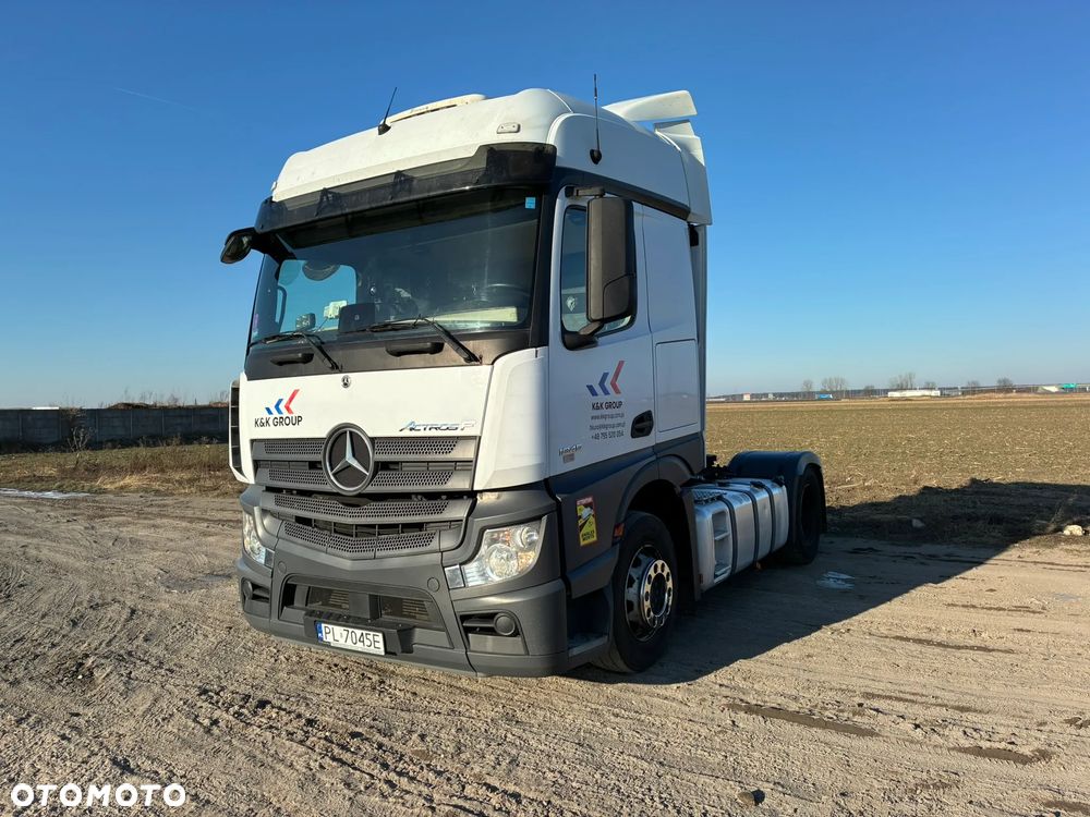 Mercedes-Benz Actros - 2