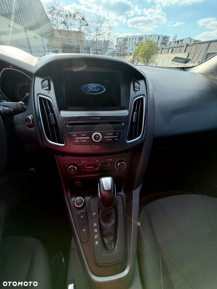 Ford Focus 2.0 TDCi ST-Line Black ASS PowerShift - 11