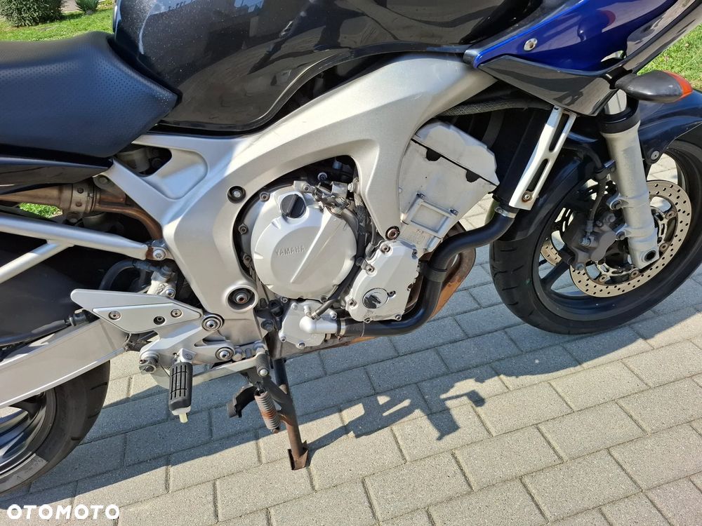 Yamaha FZ6 - 23