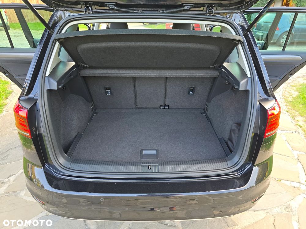 Volkswagen Golf Sportsvan 2.0 TDI SCR DSG Join - 36