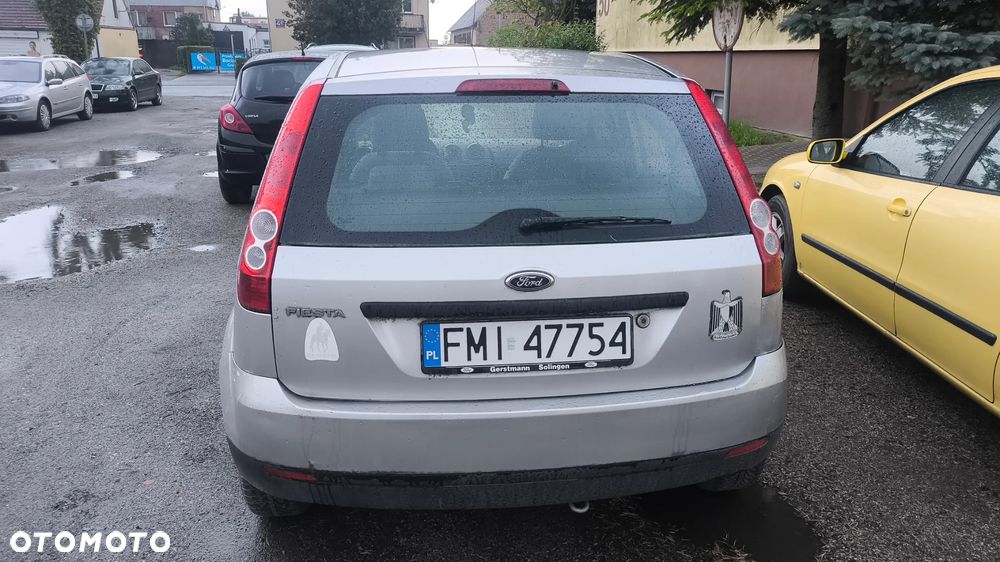 Ford Fiesta 1.3 - 5