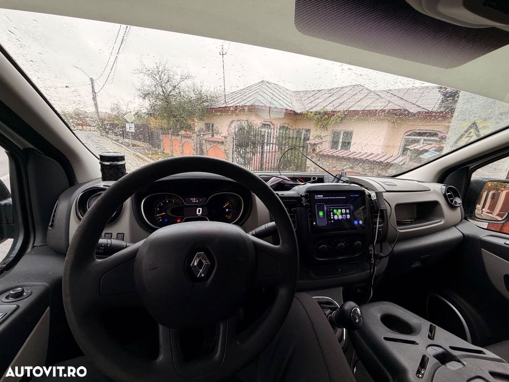 Renault Trafic - 9