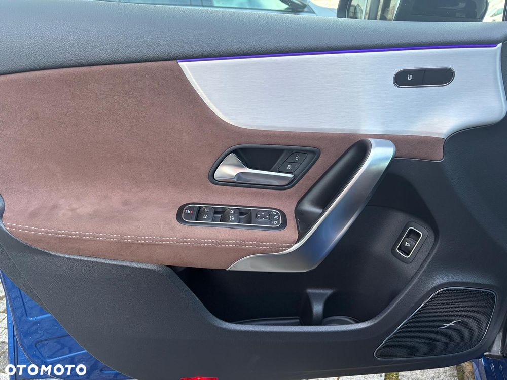 Mercedes-Benz Klasa A 200 d AMG Line 8G-DCT - 9