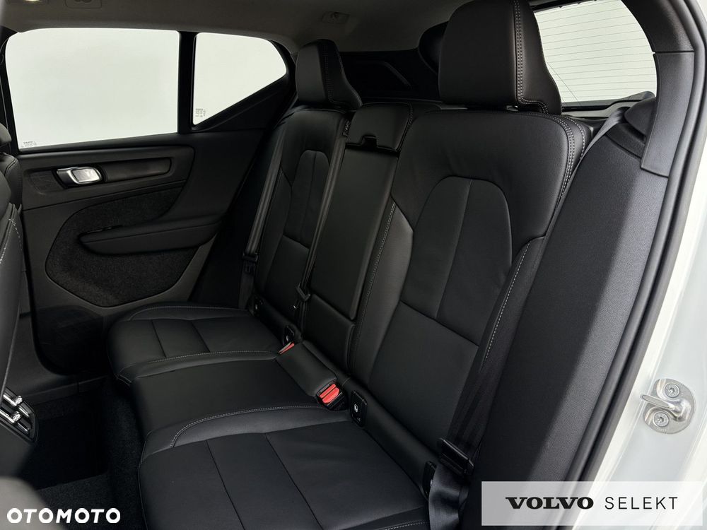 Volvo XC 40 - 23