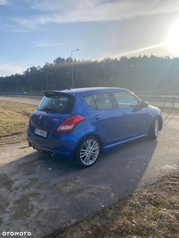 Suzuki Swift 2014 photo 3