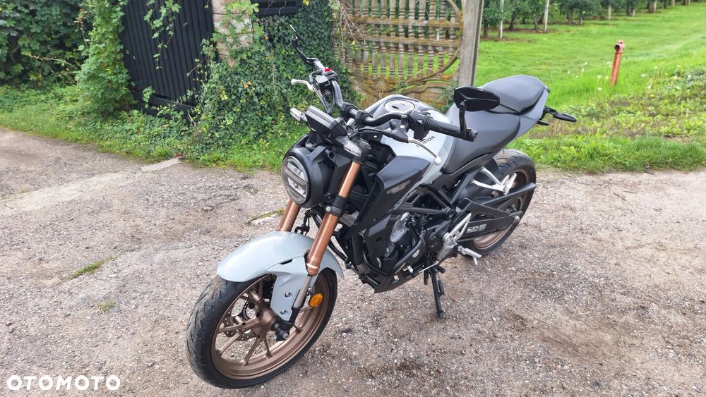 Honda CB - 31