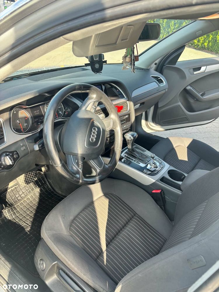Audi A4 Avant 2.0 TDI Multitronic - 7