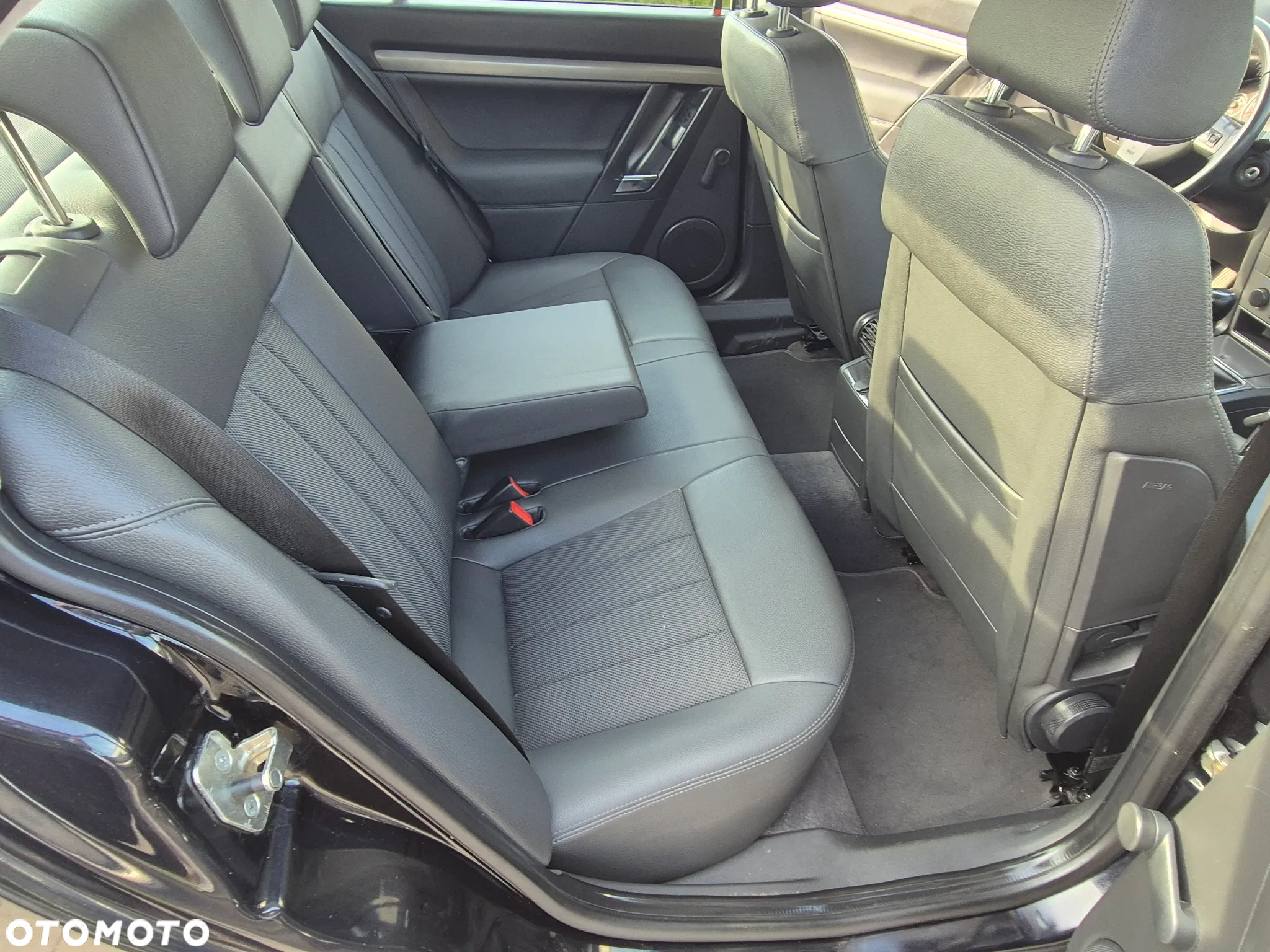 Opel Vectra 1.8 Edition Plus - 23