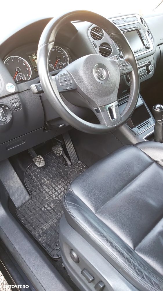 Volkswagen Tiguan - 3