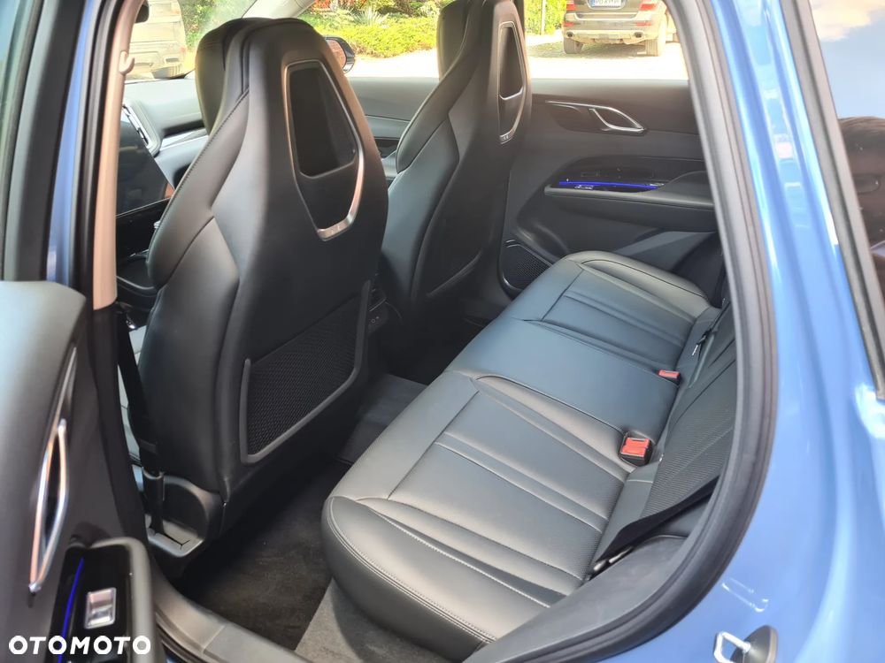 Hongqi HS3 1.5T FWD - 13