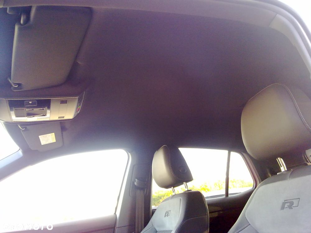 Volkswagen T-Cross 1.5 TSI OPF DSG R-Line - 36