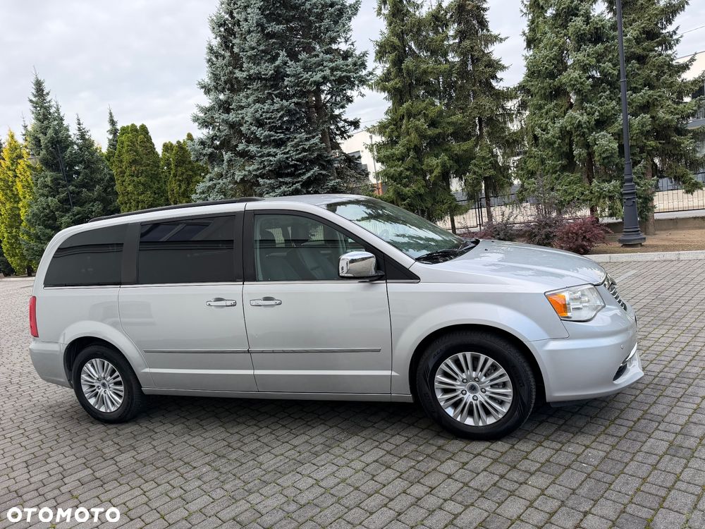 Lancia Voyager 3.6 Silver Euro6 - 8