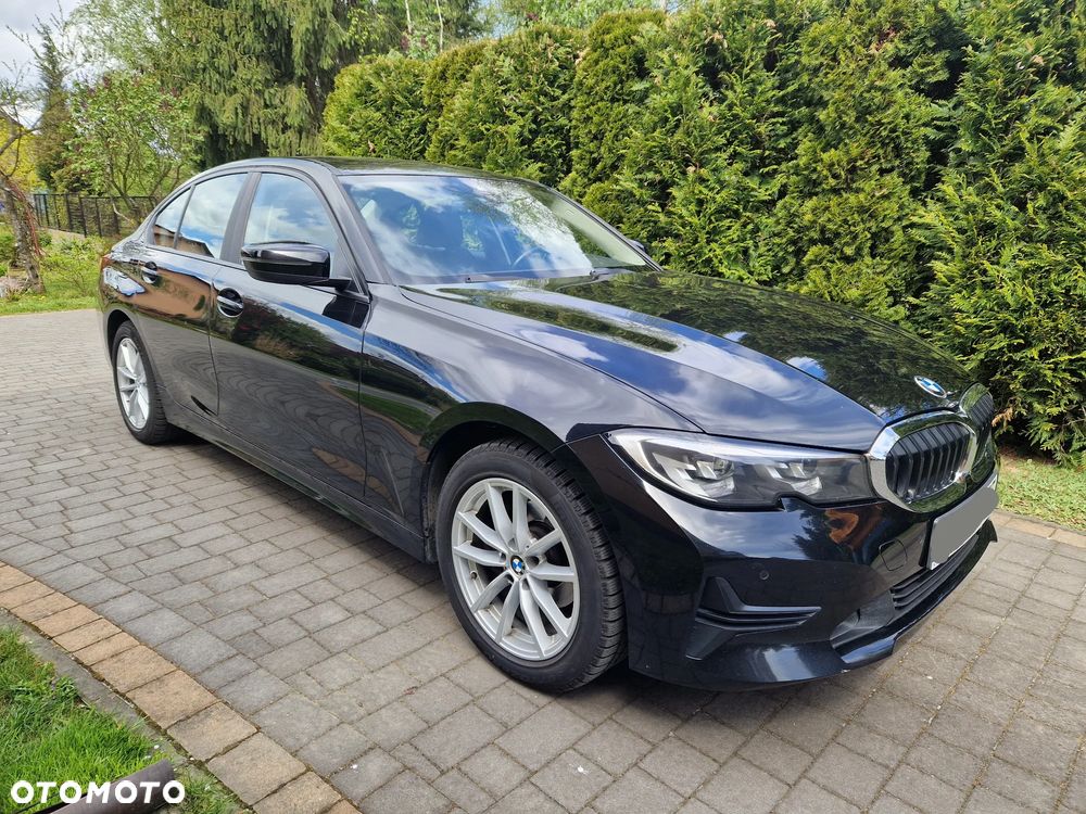 BMW Seria 3 318i - 2