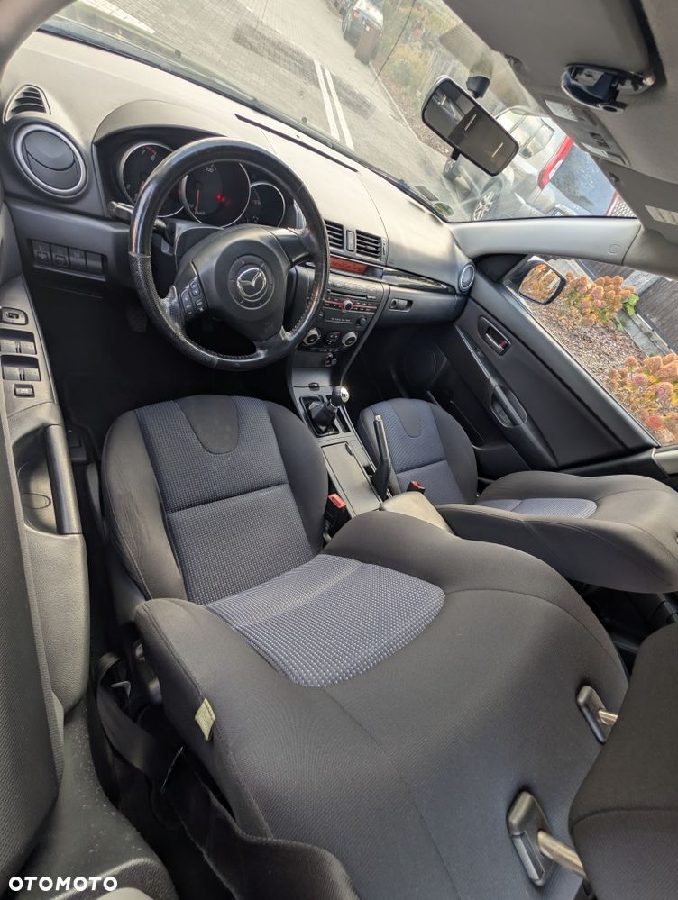 Mazda 3 - 7
