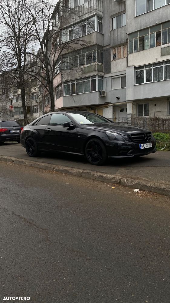 Mercedes-Benz E - 5