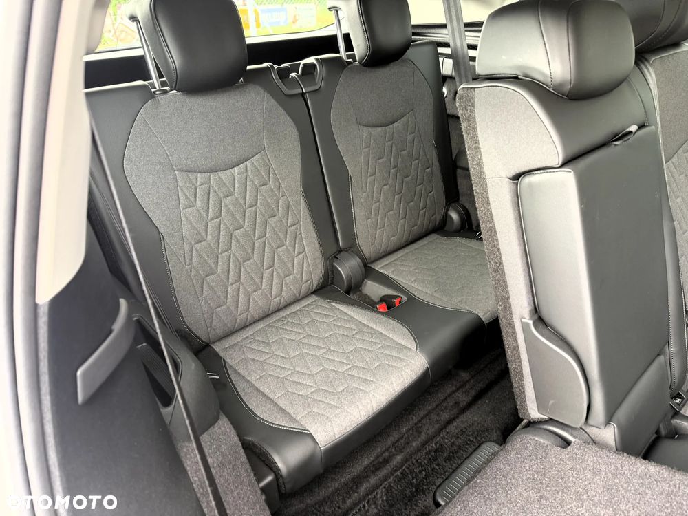 Volkswagen Tayron 1.5 eTSI OPF DSG Life - 16