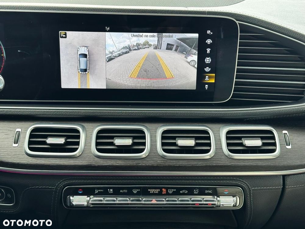 Mercedes-Benz GLE - 10