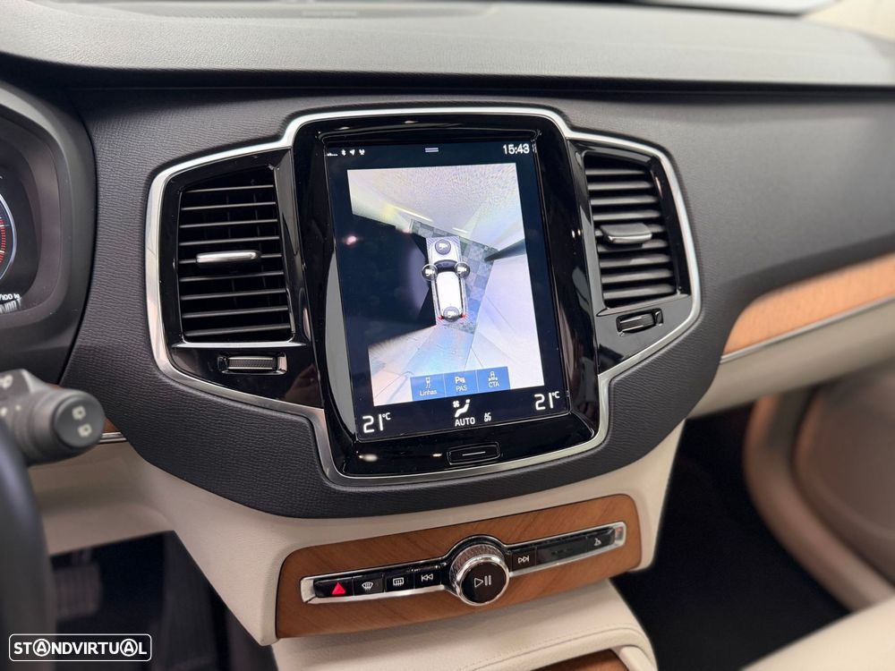 Volvo XC 90 2.0 B5 Momentum Plus AWD - 14