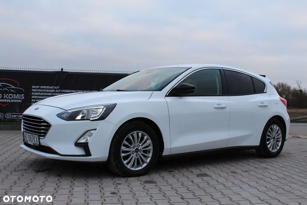 Ford Focus 1.0 EcoBoost Titanium - 10