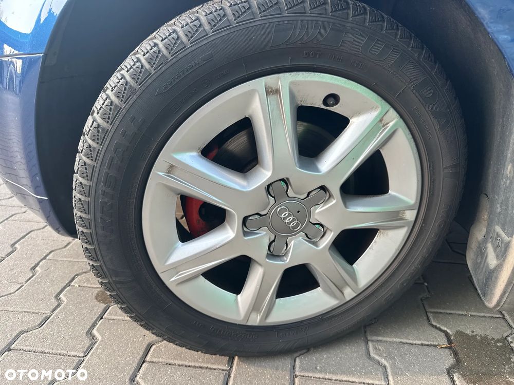 Audi A3 3-drzwiowe 1.6 Ambiente - 10