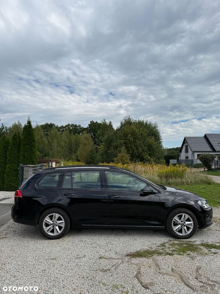 Volkswagen Golf Variant 1.6 TDI BlueMotion Comfortline - 4